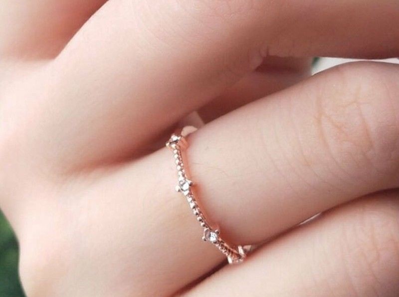 Nhẫn nữ đơn giản, bản nhỏ